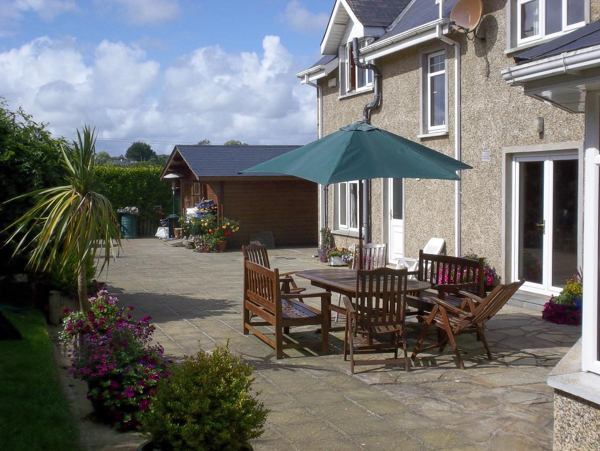 Stone Lodge Riverchapel Exterior photo